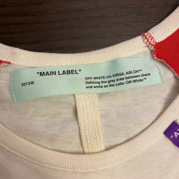 Off-White Bernini Raglan L/S tee - Picture 3 of 6